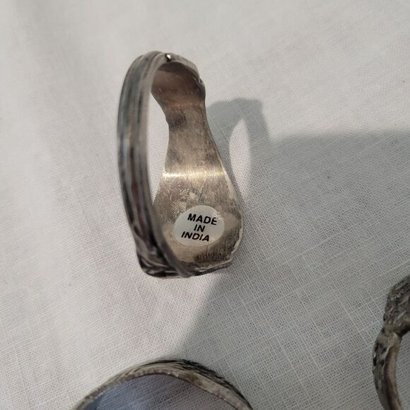 ANTIQUE Set of 4 Silver Plate Filigree Napkin Rings No Monogram Victorian Romanc - Picture 3 of 9